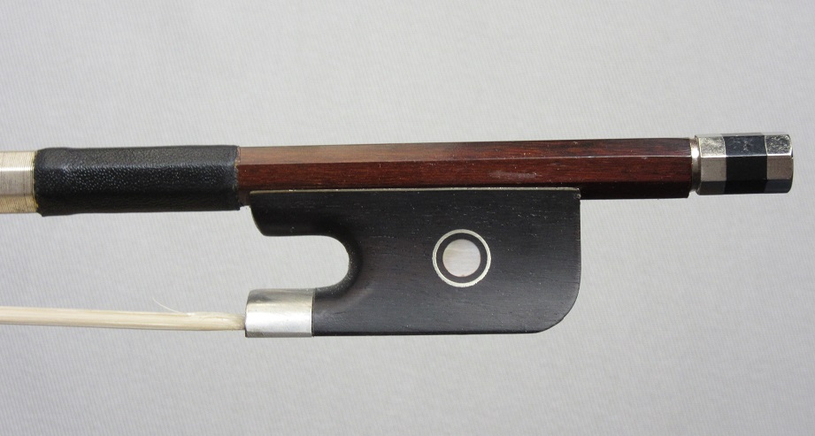 Archet violoncelle etude